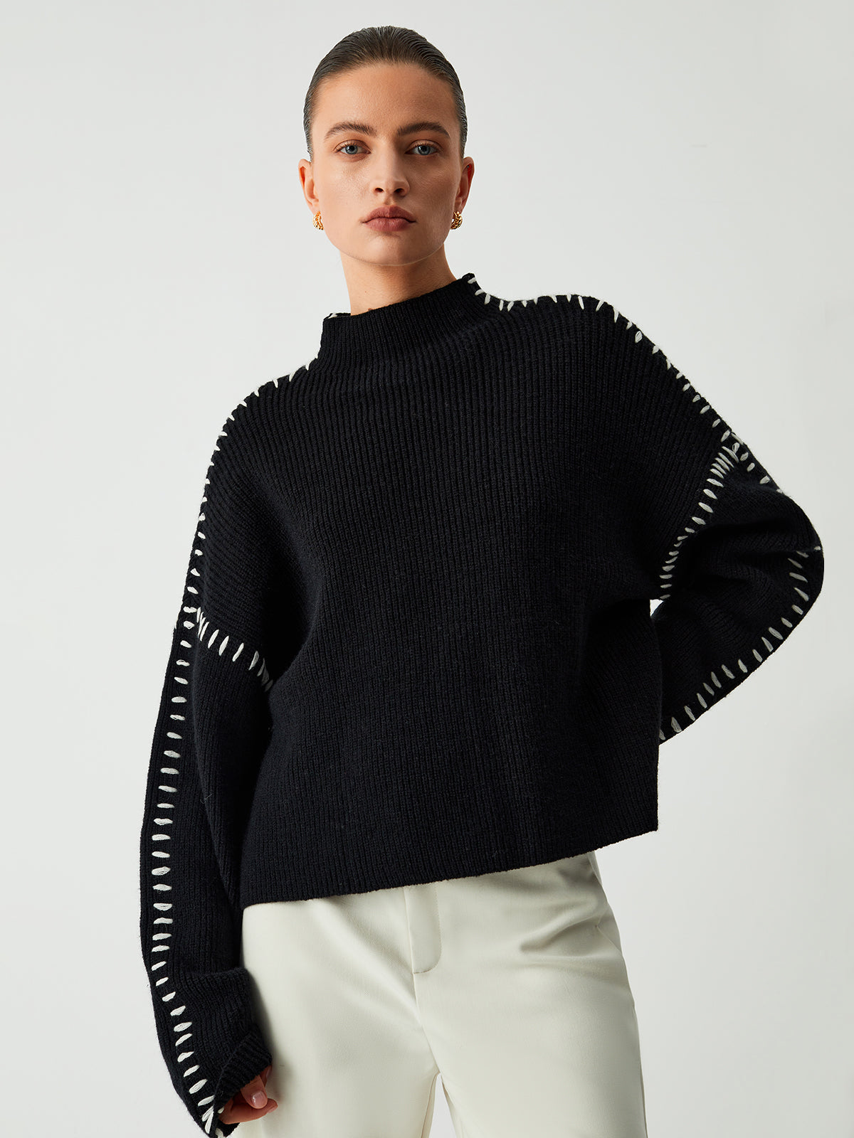 Comfortable Loose Fit Crew Neck Sweater - Pexav