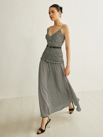 Flowy V-neck Summer Pleated Dress - Pexav