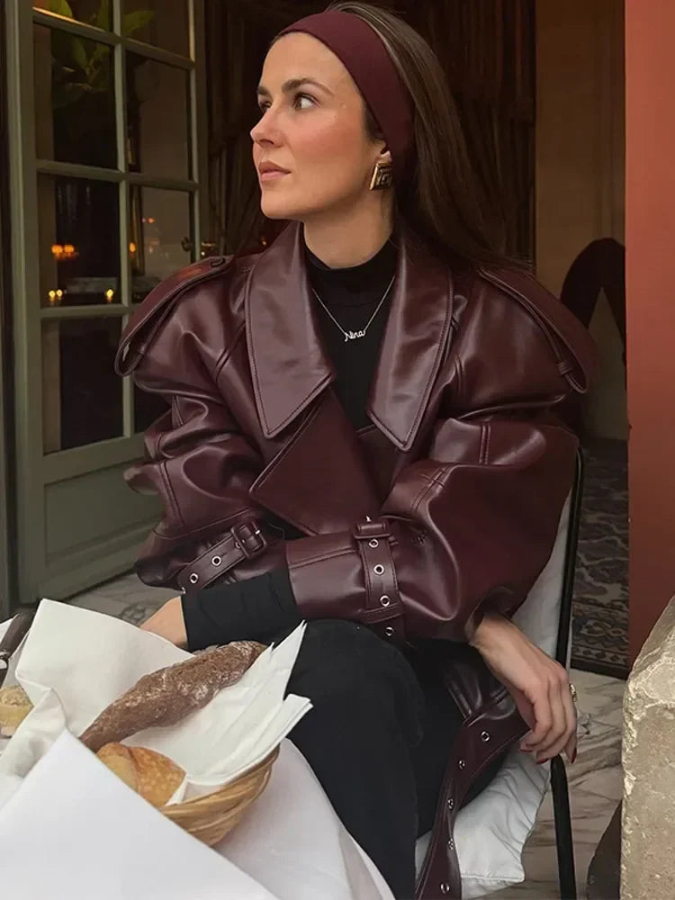 Short women's leather jacket in cherry red with lapel collar – Livana-Cherry red (Burgundy)-S-Nora Luxe
