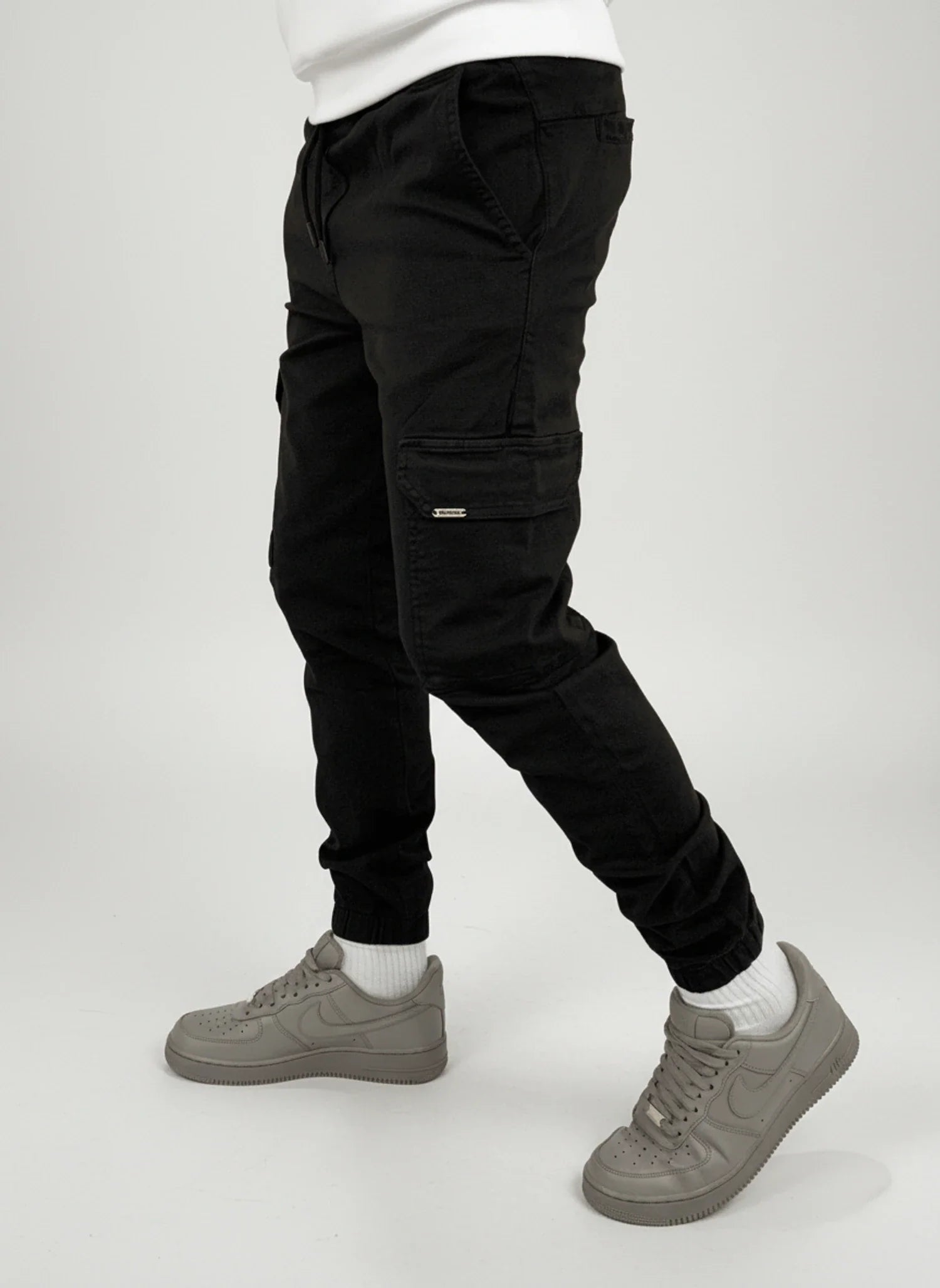 Fitted Men's Cargo Trousers - Olytrend