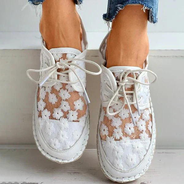 Stylish Lace Up Women's Shoes - Olytrend