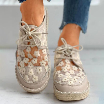 Elegant Floral Wedding Shoes