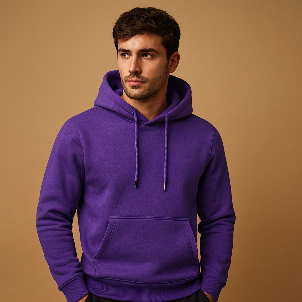 Men’s soft casual hoodie with drawstring hood and kangaroo pocket, ideal for everyday wear across all seasons.