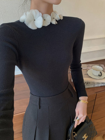 Classic Women's Floral Crew Neck Sweater