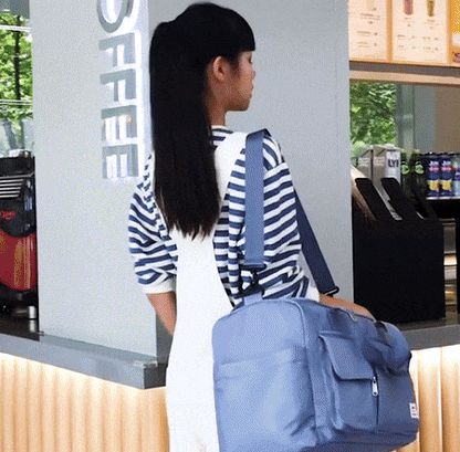 Spacious Waterproof Luxury Travel Bag - JetSet-Green Pink-Nora Luxe