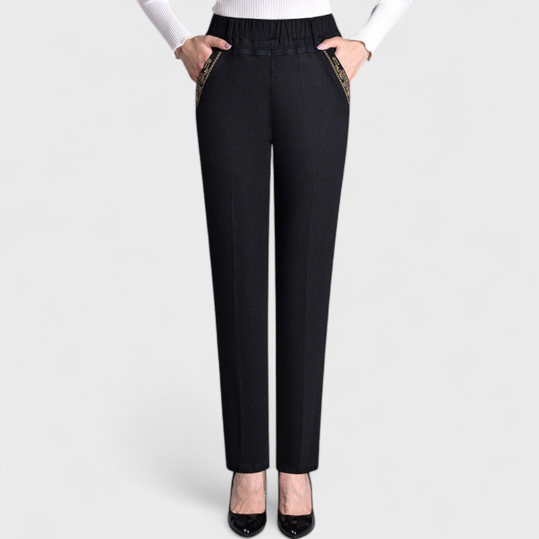 Comfortable Women's Slim Fit Elastic Waist Jeans