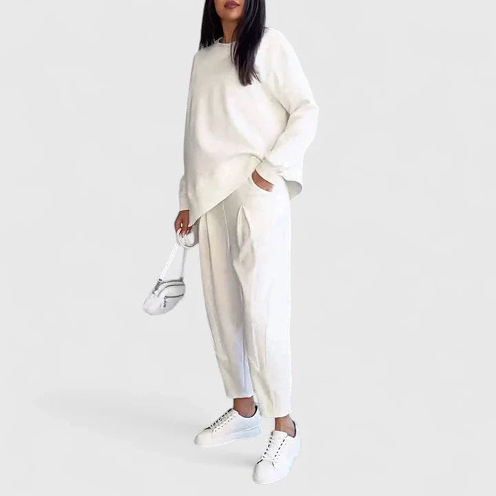 Stylish 2-Piece Outfit Set