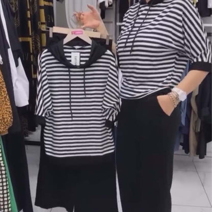 Elegant Women's Suit Set for Work and Play