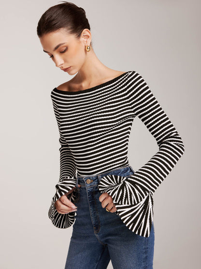 Colorful Bell Sleeve Knit Shirt