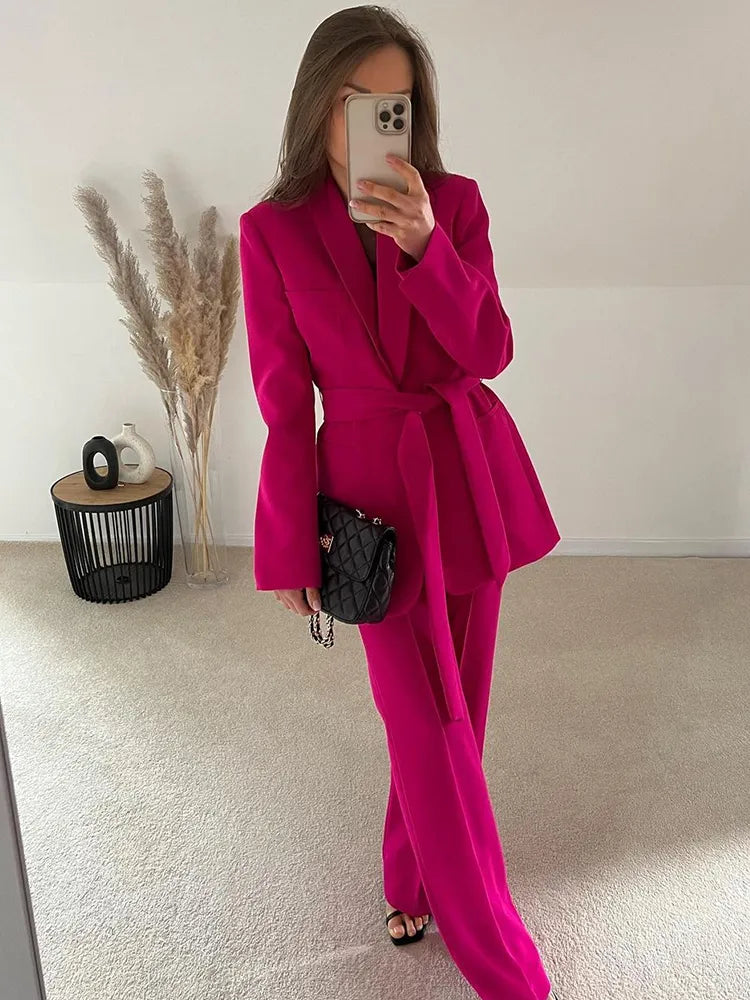 Classic 2-Piece Ladies Business Suit - Pexav