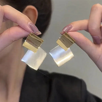 Fashionable Drop Earrings Aria - Pexav