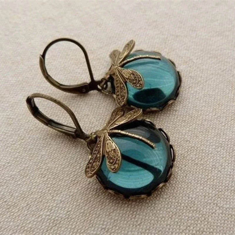 Luxurious Crystal Vintage Gold Earrings - Pexav