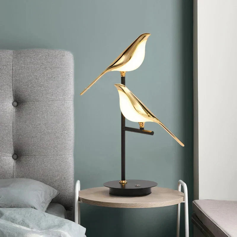 Modern LED Desk Light - AvaBird - Pexav