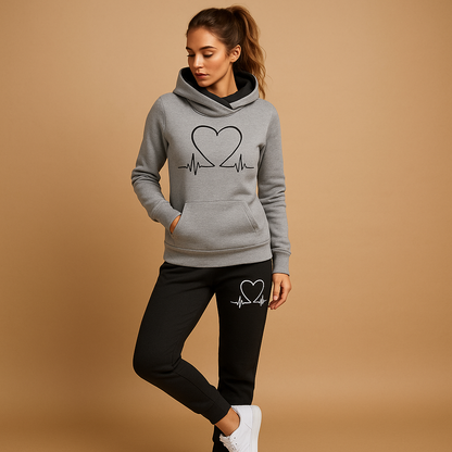 Stylish jogging set for women with relaxed-fit jacket and jogger pants, perfect for casual wear, city walks, or relaxing at home.