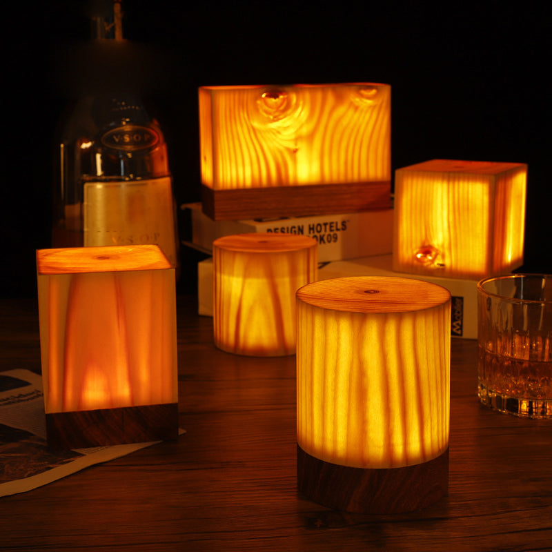 Classic Wooden Desk Light - Pexav