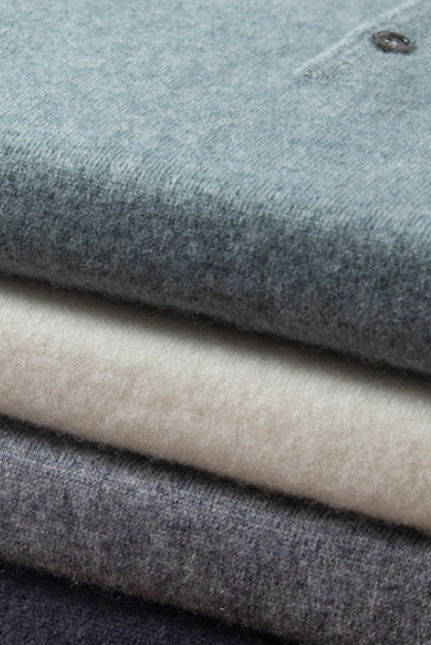 Luxury Mens Polo in Soft Merino Wool - Pexav