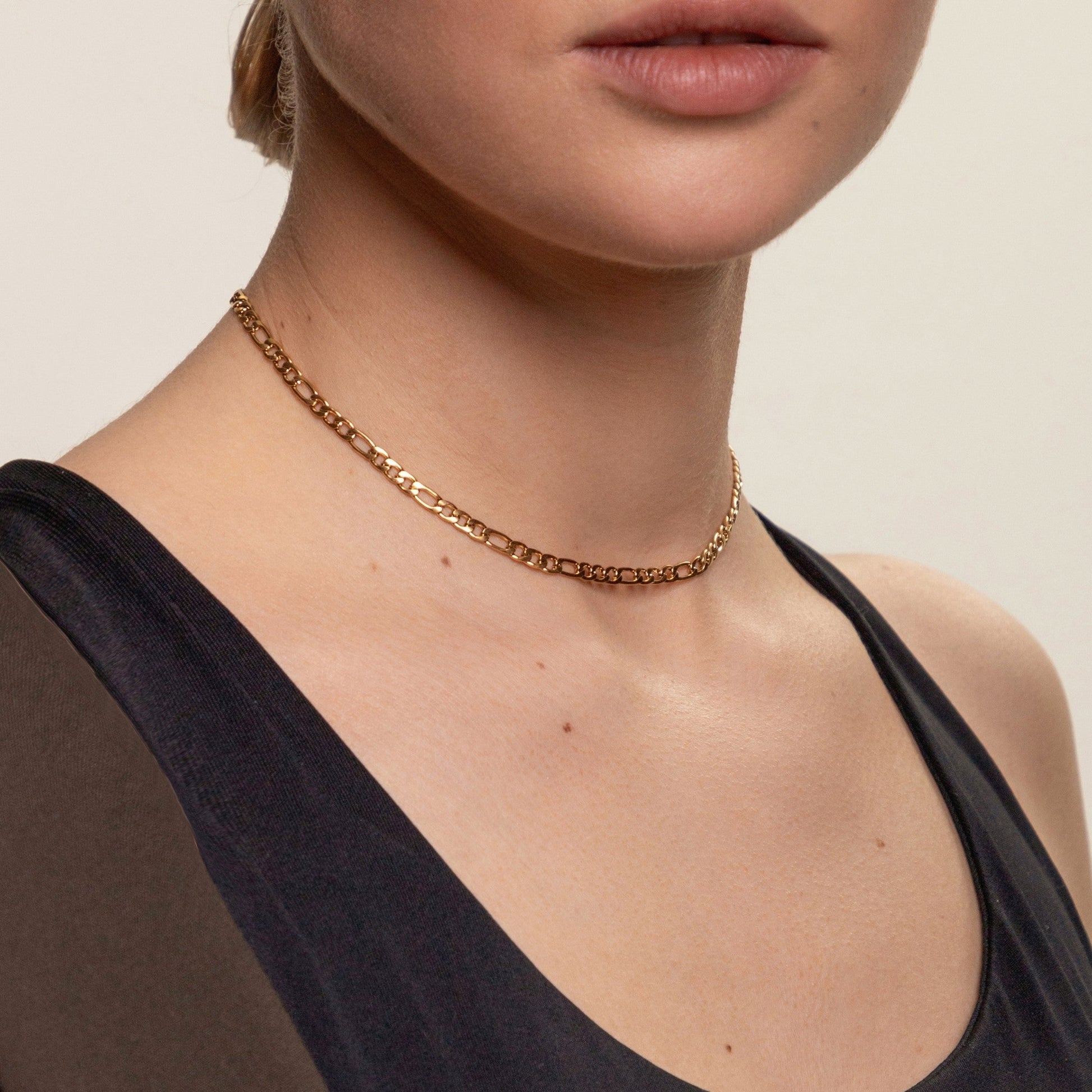 Stylish Minimalist Choker - Lola-Gold-Nora Luxe