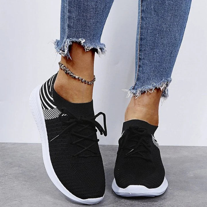 Stylish Orthopaedic Ladies Sneakers - Lyra-Black-3.0-Nora Luxe