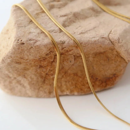Stylish Slim Snake Necklace - Isis-Nora Luxe