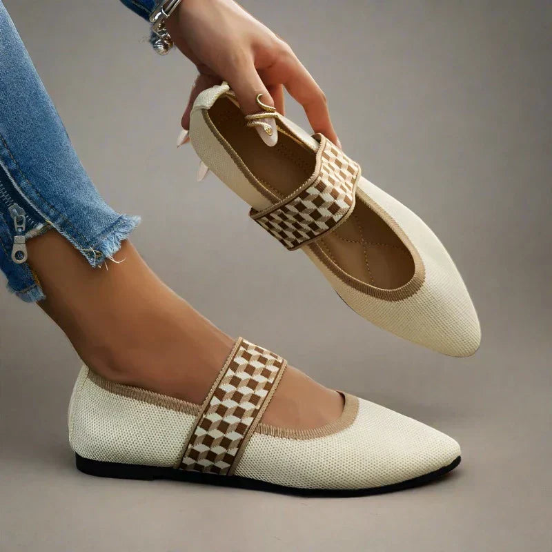 Stylish women's summer shoes with a pointed toe - Lina-4-Beige-Nora Luxe