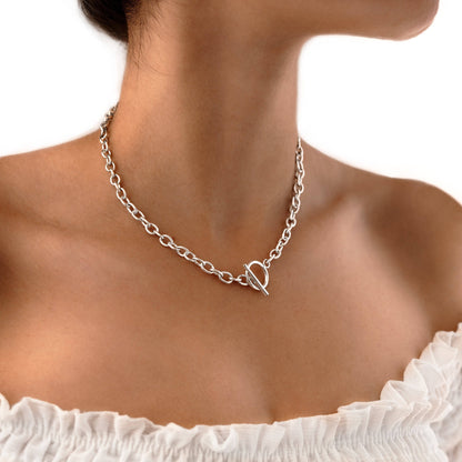 Delicate Geometric Pendant Necklace - Pexav