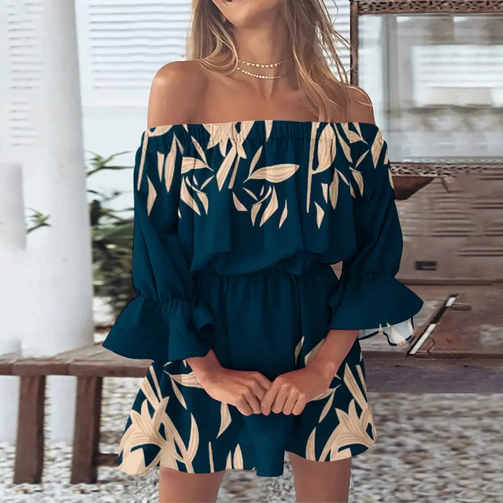 Summer dress with floral print and flared sleeves – Mireille-Green-S-State of Style