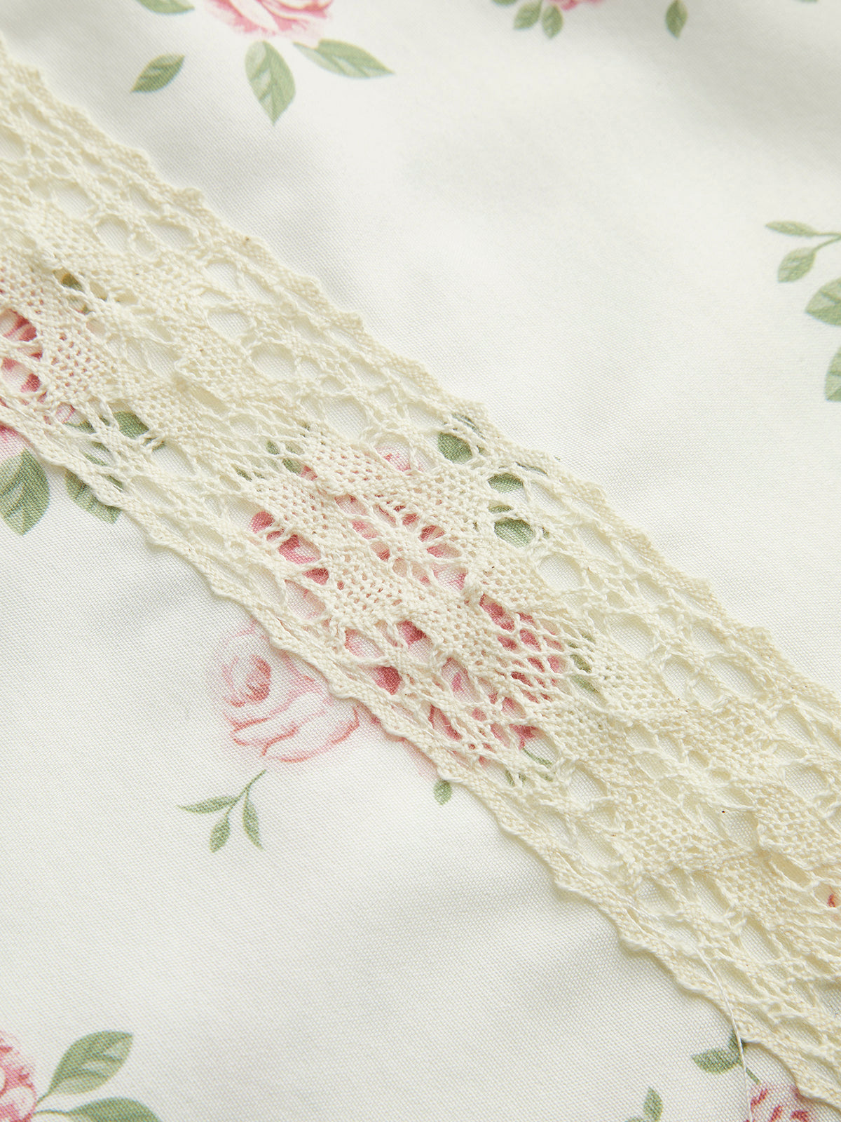 Romantic Floral Lace Trim Dress