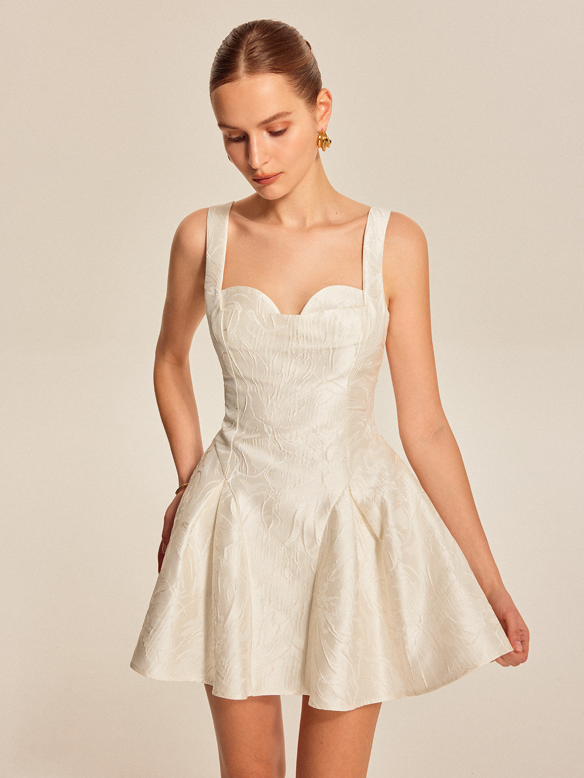 Feminine V Neck Flowy Dress