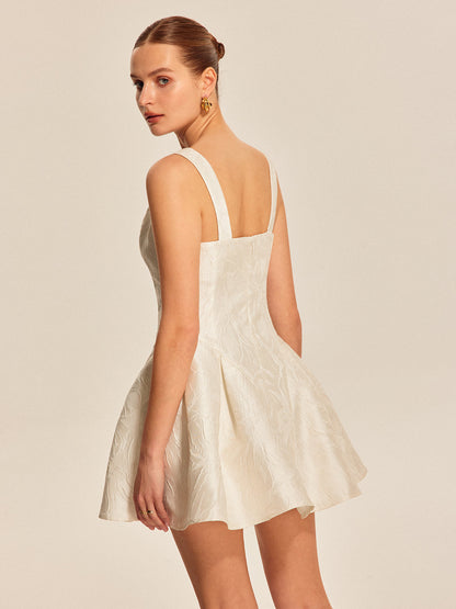 Feminine V Neck Flowy Dress