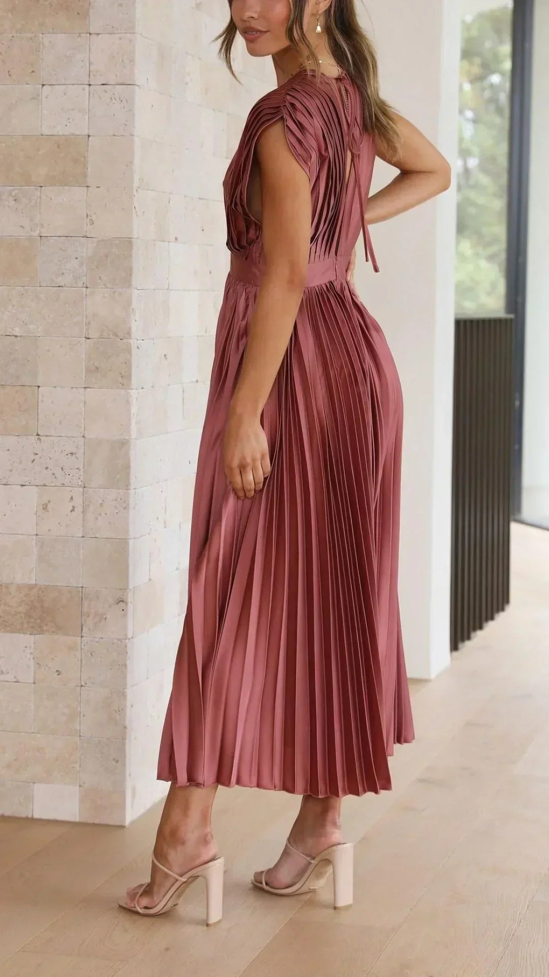 Trendy V-Neck Dress with Tie Closure - Isabella-Olive-S-Nora Luxe
