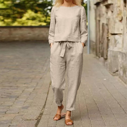 Comfortable 2-Piece Women's Set Top and Pants - Pexav