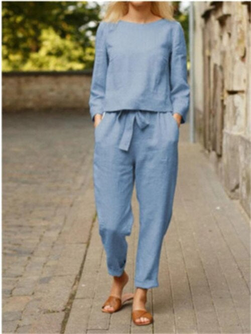 Two-piece women's outfit with round neck t-shirt & trousers with elastic waistband – Nia-Blue-S-Nora Luxe