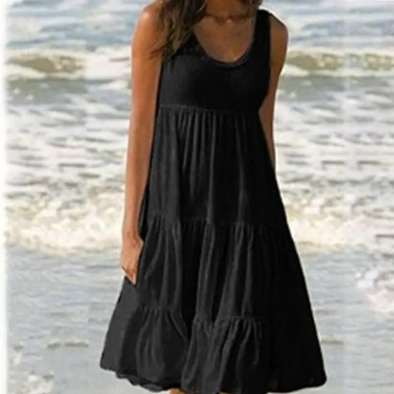 Sleek Fitted Backless Evening Dress