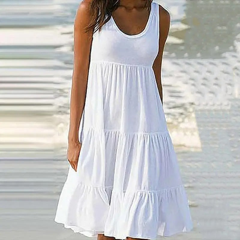Sleek Fitted Backless Evening Dress