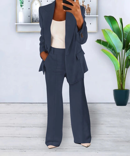 Classic Fit Women's Business Suit Set