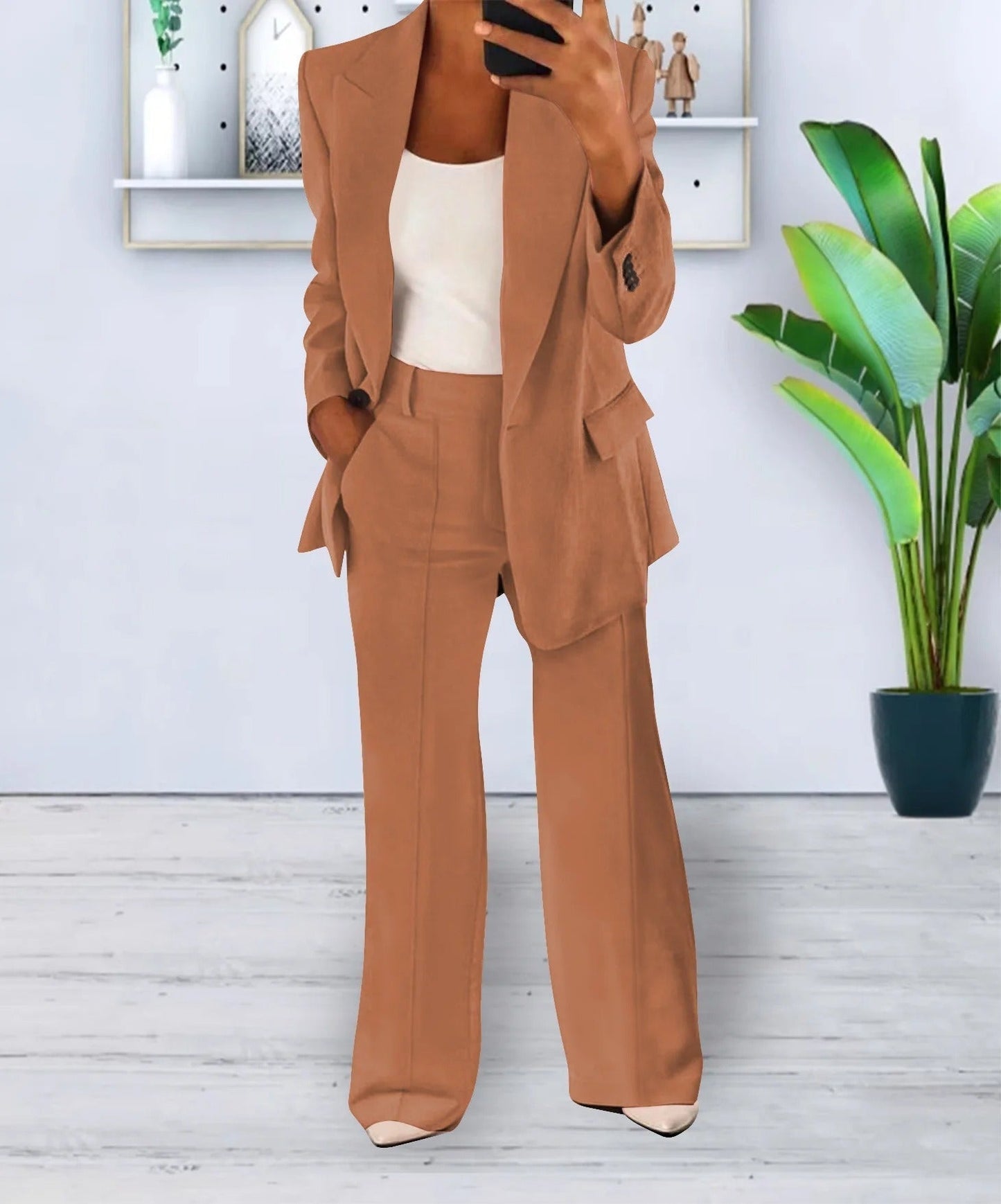 Classic Fit Women's Business Suit Set