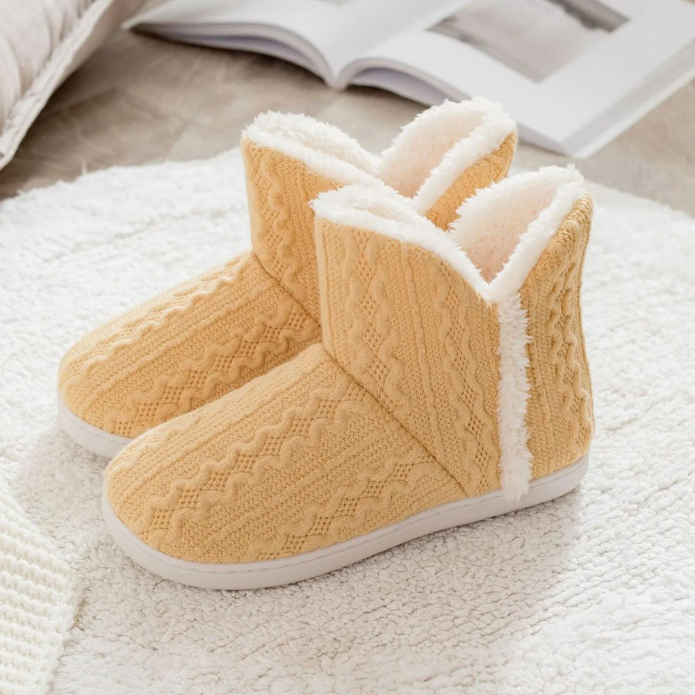 Cozy Fleece Lined Women's Slippers Elodie - Pexav