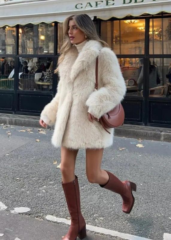 Soft Women's Parka Coat with Faux Fur Lining - Nocini