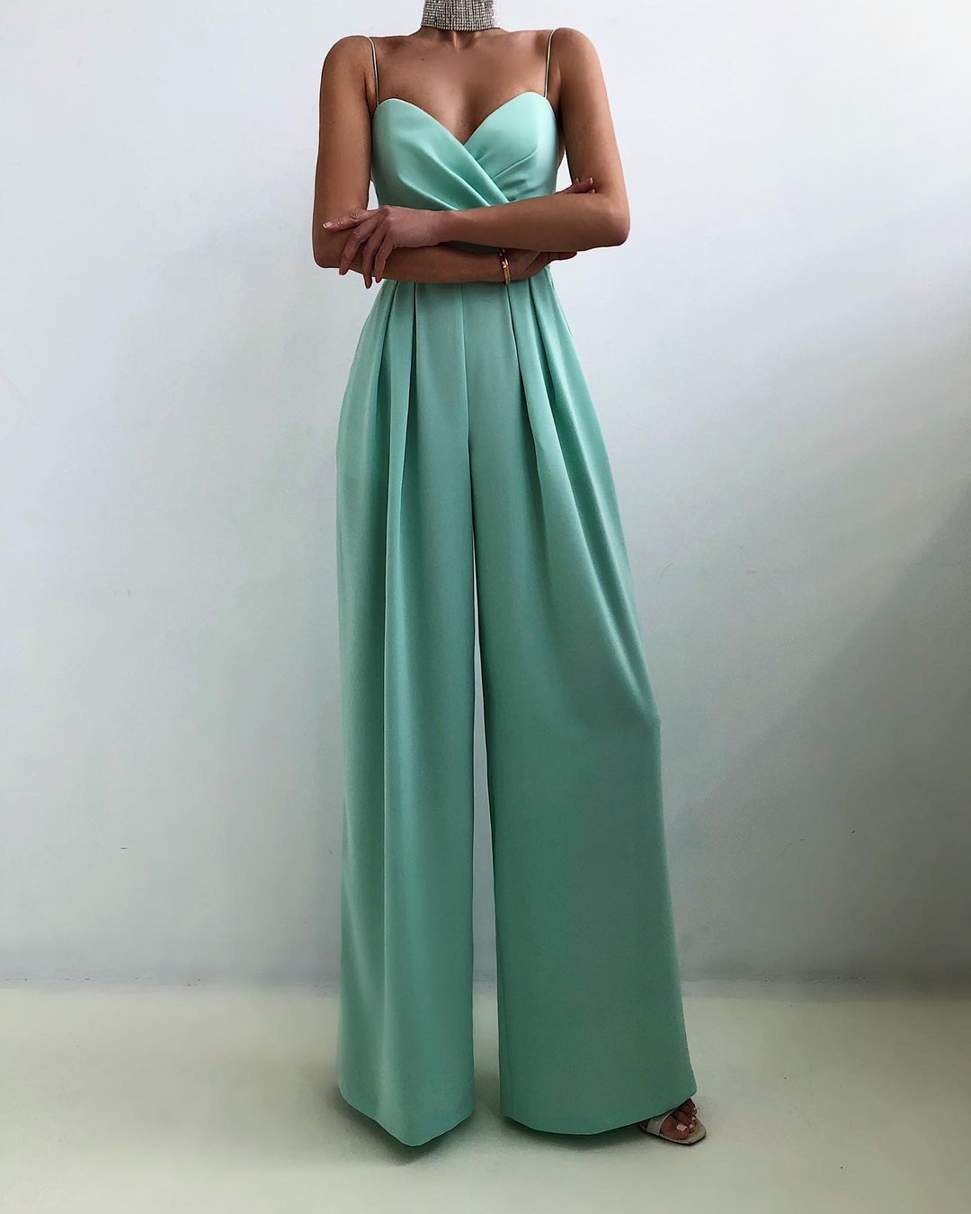 Elegant Ladies' Adjustable Jumpsuit for All Events