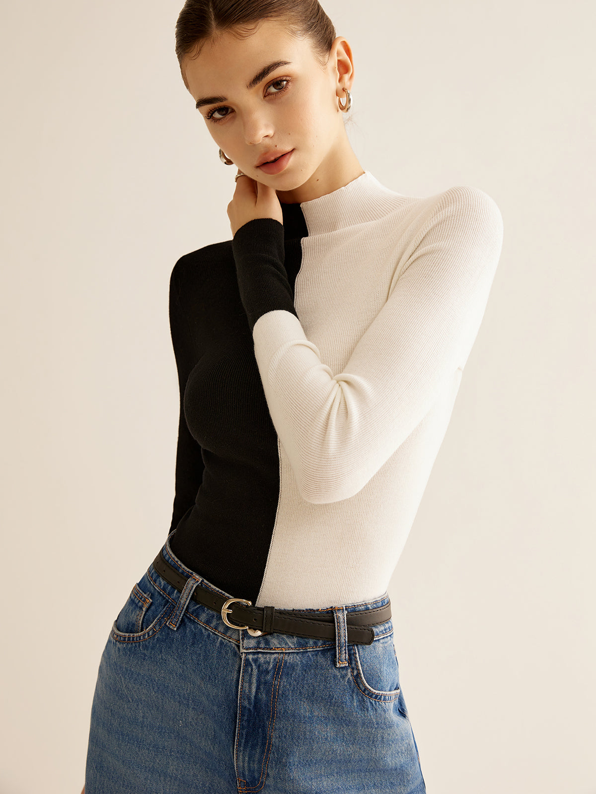 Soft Two Tone Slim Fit Sweater Top